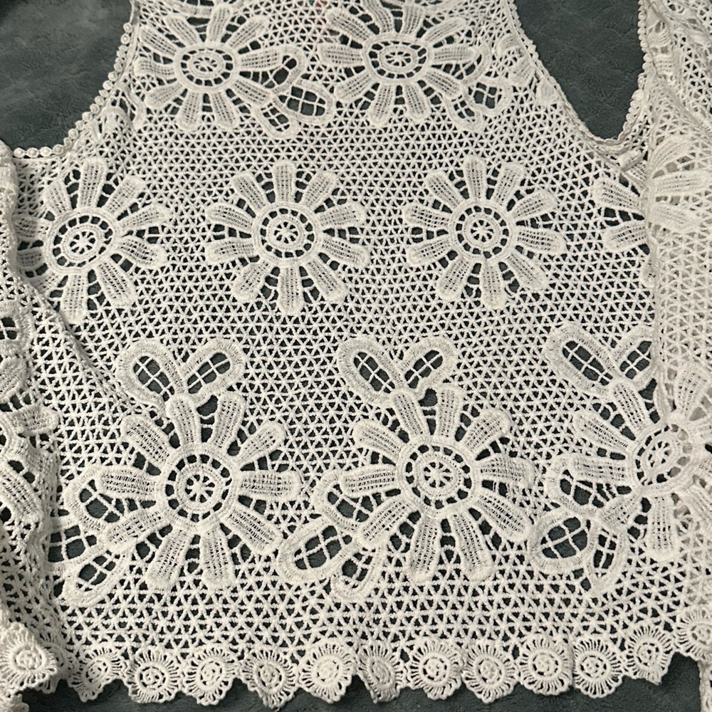 Johnny Was Small Crochet Lace Floral Boho Vest Ivory White Jacket Sleeveless Top - Picture 6 of 6
